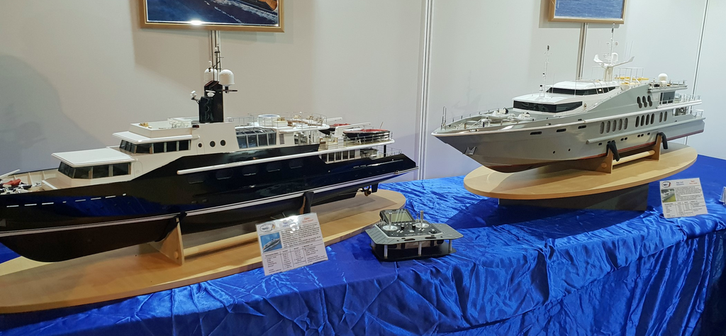 Super Mega-Yachtmodelle